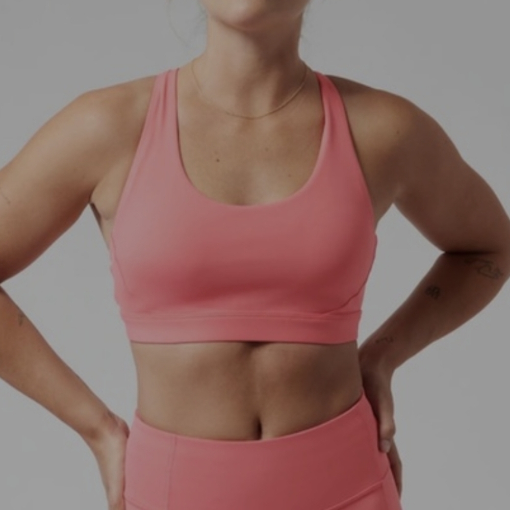 Athleta Attached the ultimate bra